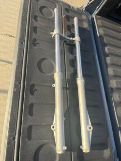 81-82 Kawasaki KX80 Forks and Triple Tree