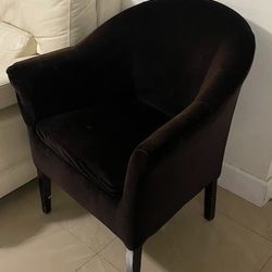Silla Marrón Tipo Butaca \ Brown Armchair-Style Chair