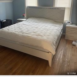 Full White King Bedroom Set
