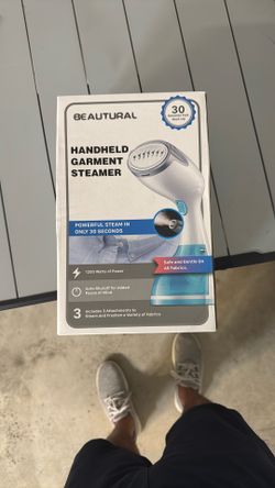 Handheld Clothing Steamer