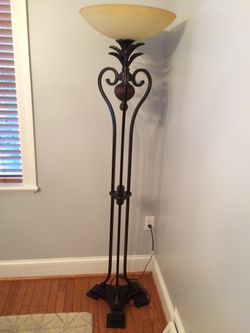 Matching Pedestal & Table Lamp