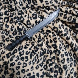 Knife