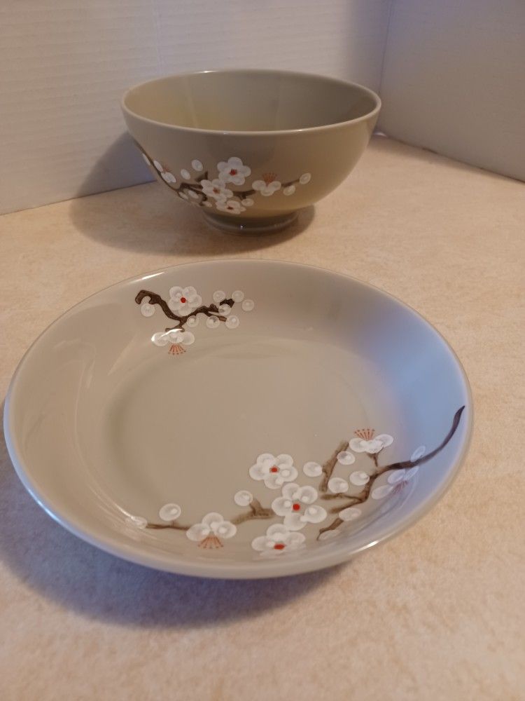 New SAKURA Blossoms Plate & Bowl