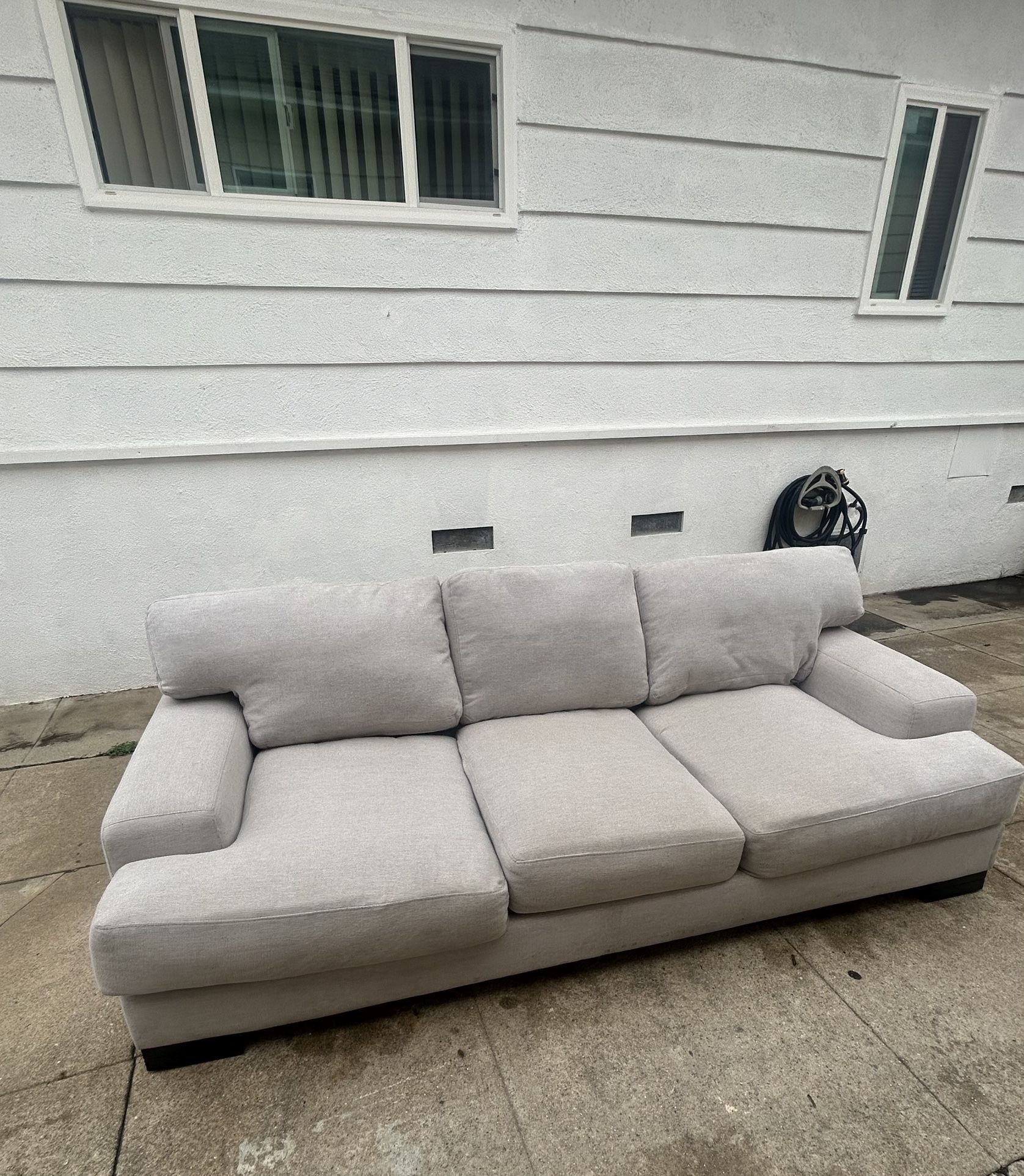 Living Spaces 3 seater Couch (Color: Off-White)