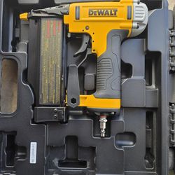 *NEW* DEWALT 23GAUGE MICROPINNER