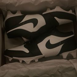 Jordan 1 Low Football Cleats