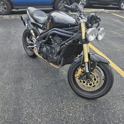 2006 Triumph Speed Triple 1050