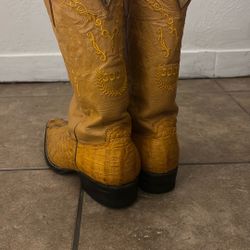 Cowboy Boots 