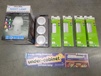$35 For All, Huge Mixed Lot Of (7) Low Voltage Under Cabinet LED Lights