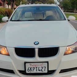 BMW 328i