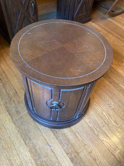 Cylindrical side table