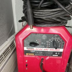 Lincoln Electric AC DC Arc Welder 