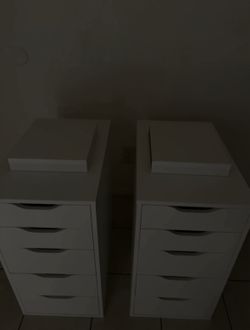 Ikea Floating Nail Desk