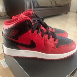 Jordan 1 Mid (Gs) 5 Youth