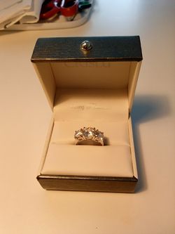 Yesterday,today,tomorrow, Crislu ring