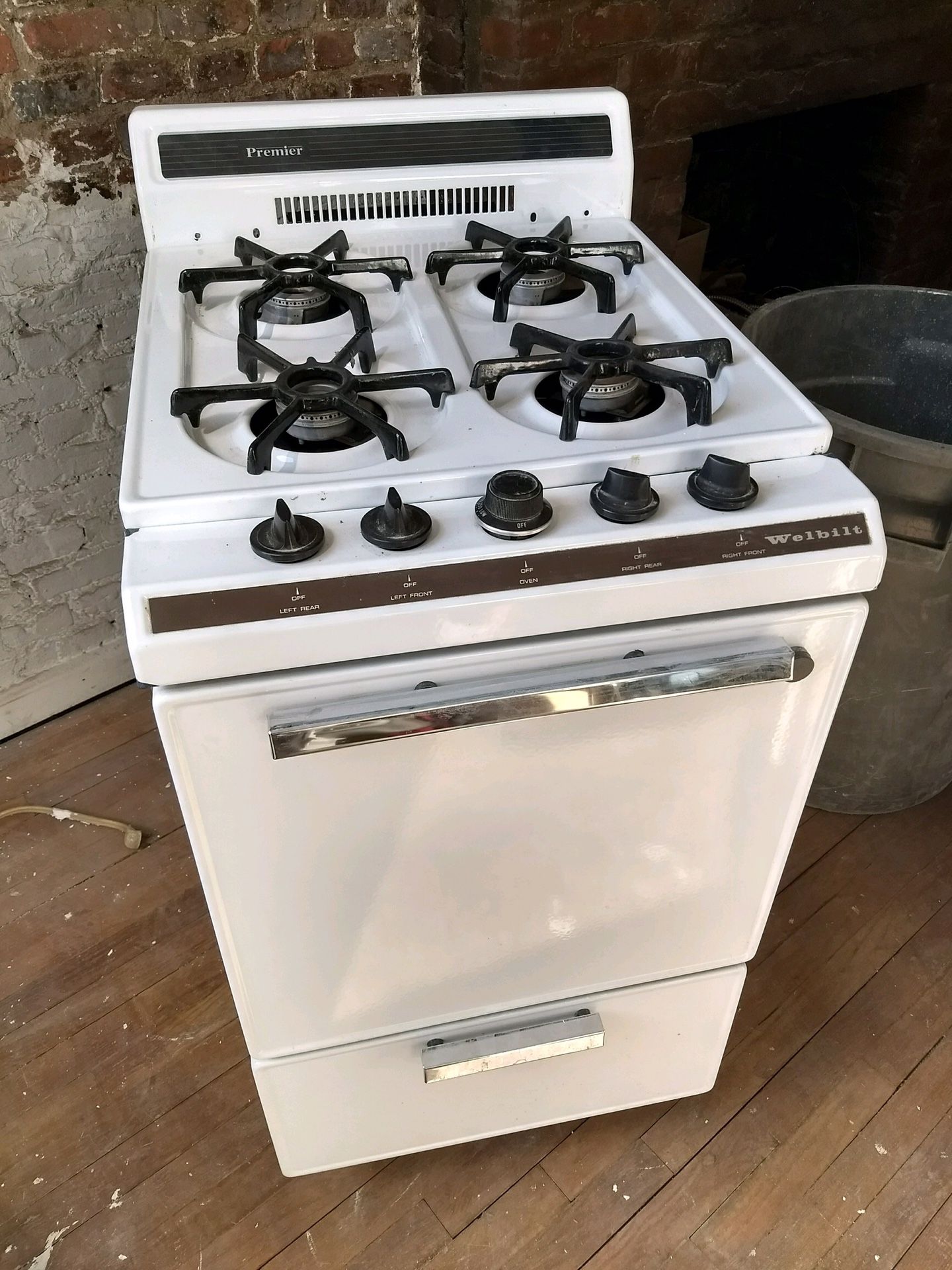 Welbilt vintage gas stove 20" (Chelsea manhattan)