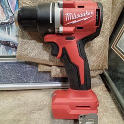 NEW MILWAUKEE M18 BRUSHLESS 1/2 DRILL DRIVER TOOL 