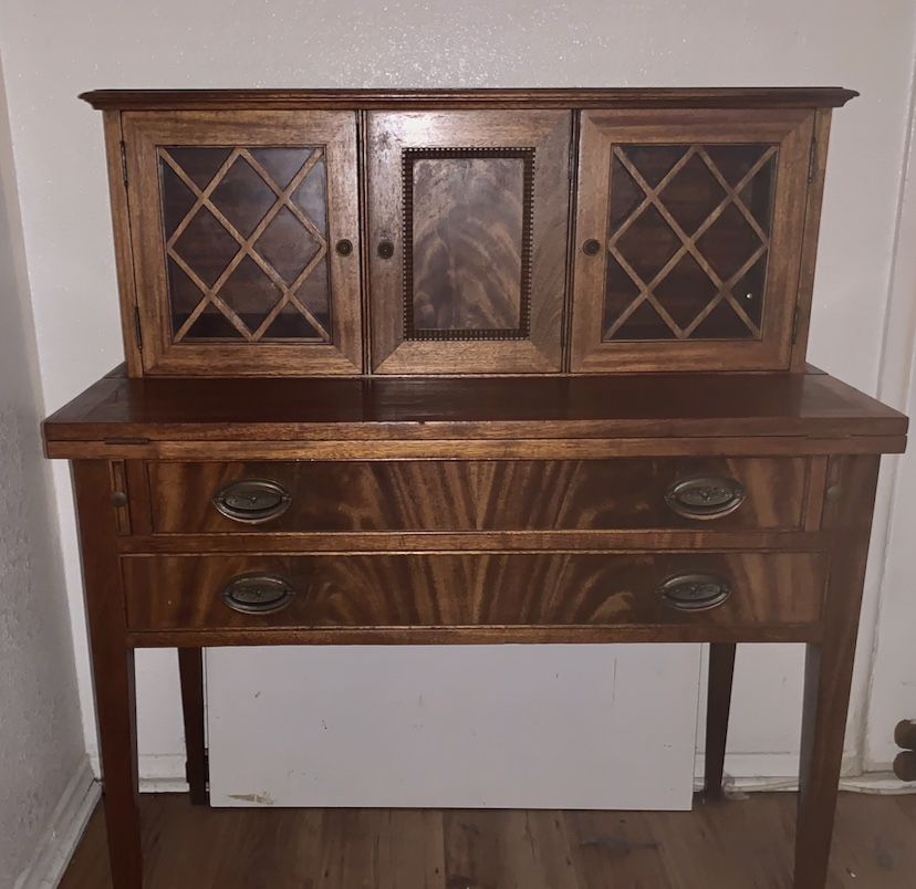 Kittinger Gainsborough Mahogany Secretary Desk