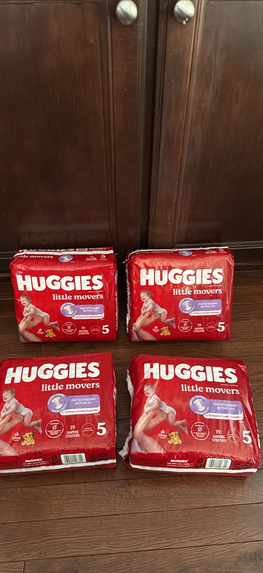 Huggies size 5 bundle sale 4 for $28
