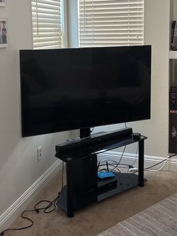 Samsung 55” TV – Model UN55TU700DF