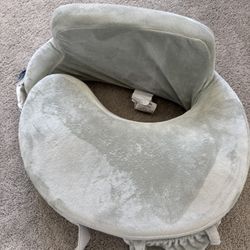 My Brest Friend Nursing Pillow