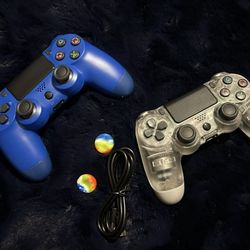 PS4 Controllers 