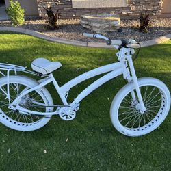 Custom Female Soul Beach Cruiser