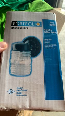 Brand new outdoor light fixture
