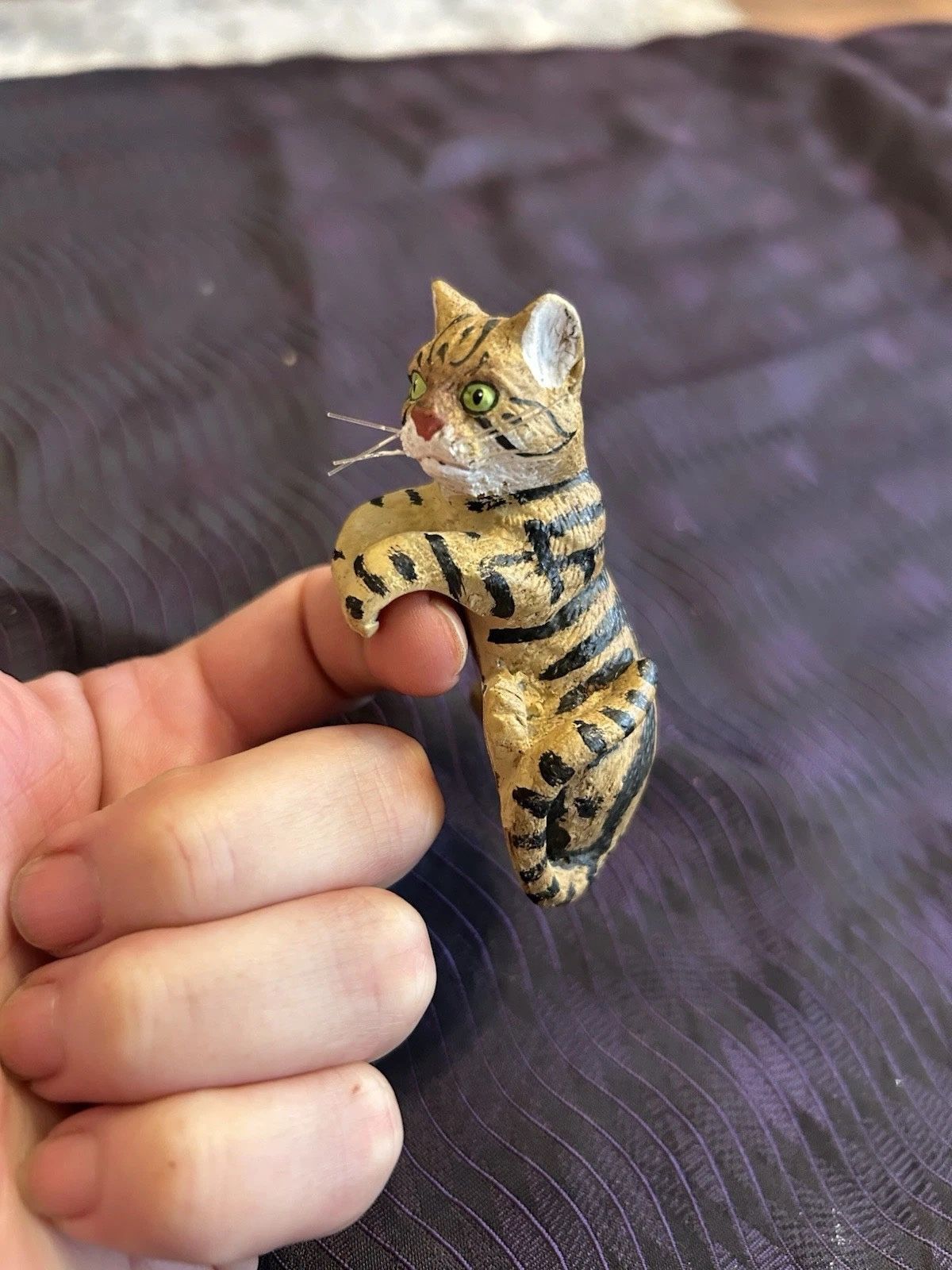 Vintage Collectible Land and Sea Nature Series Striped Cat Kitten Pot Hanger