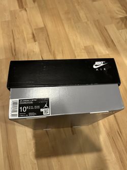 Jordan 11s Legend Blue Size 10.5