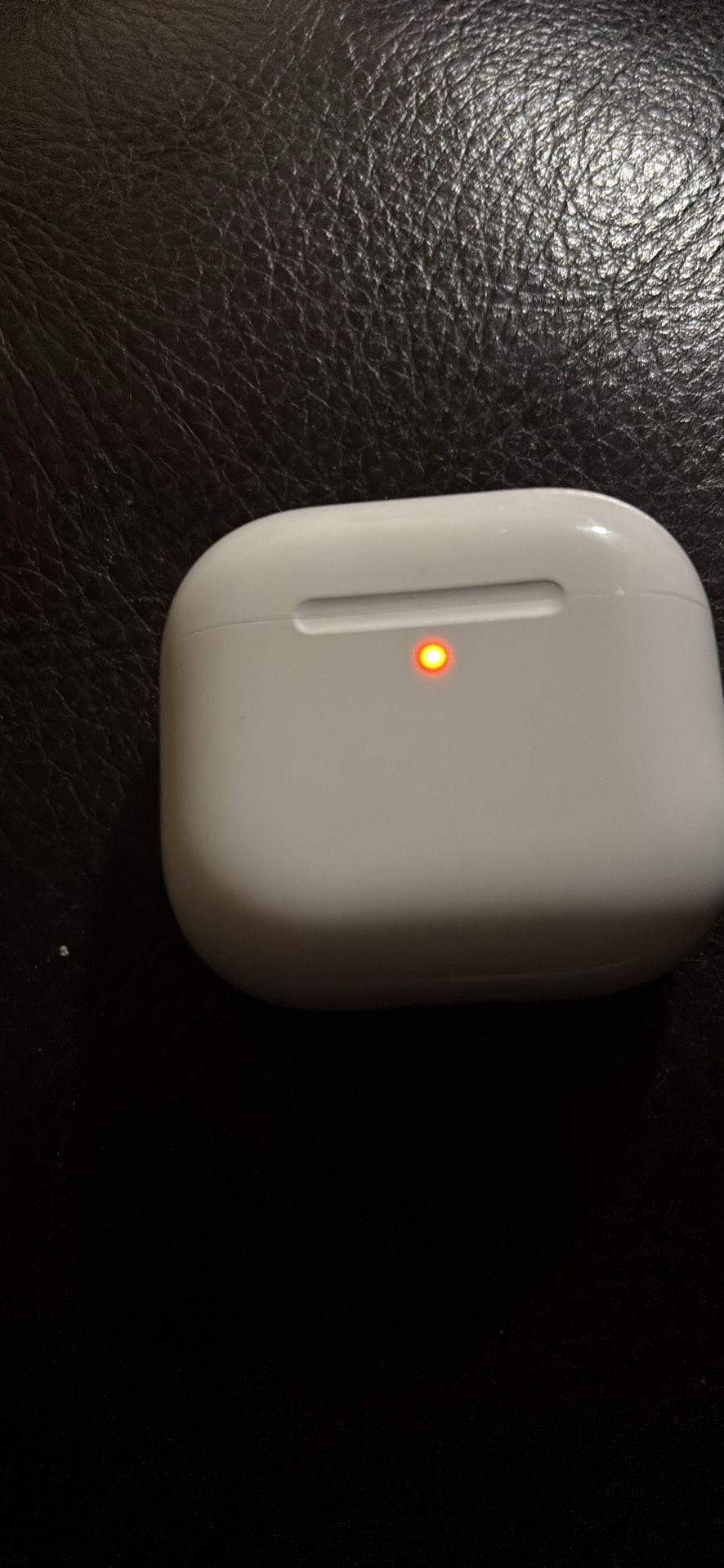 AirPod 4s