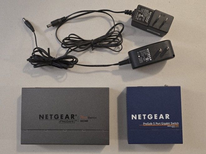 Netgear ProSafe GS108E (8-port) + GS105v2 (5-port) Gigabit Switch Bundle