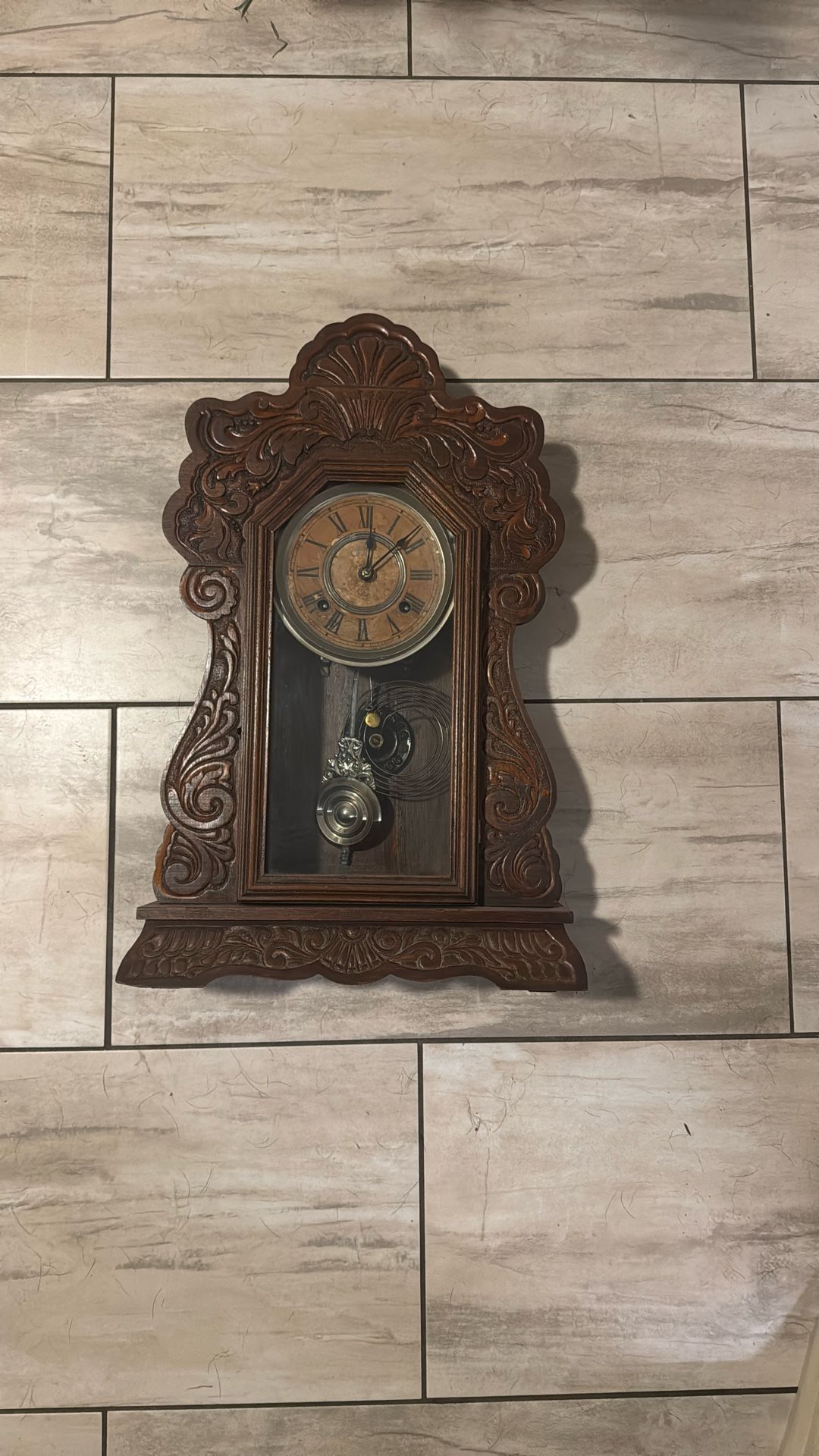 Antique c. 1885 Mantel Pendulum Clock