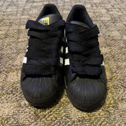 Adidas Superstars (men’s Read Description)