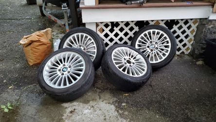 17" BMW OEM wheels with 205/50R17 Yokahama tires