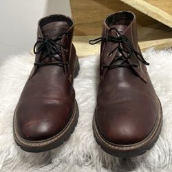 Rockport Men's Sharp & Ready Chukka Boot  Brown size 10 M