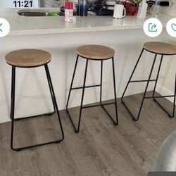 Bar Stools 