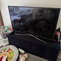 Used Samsung TV