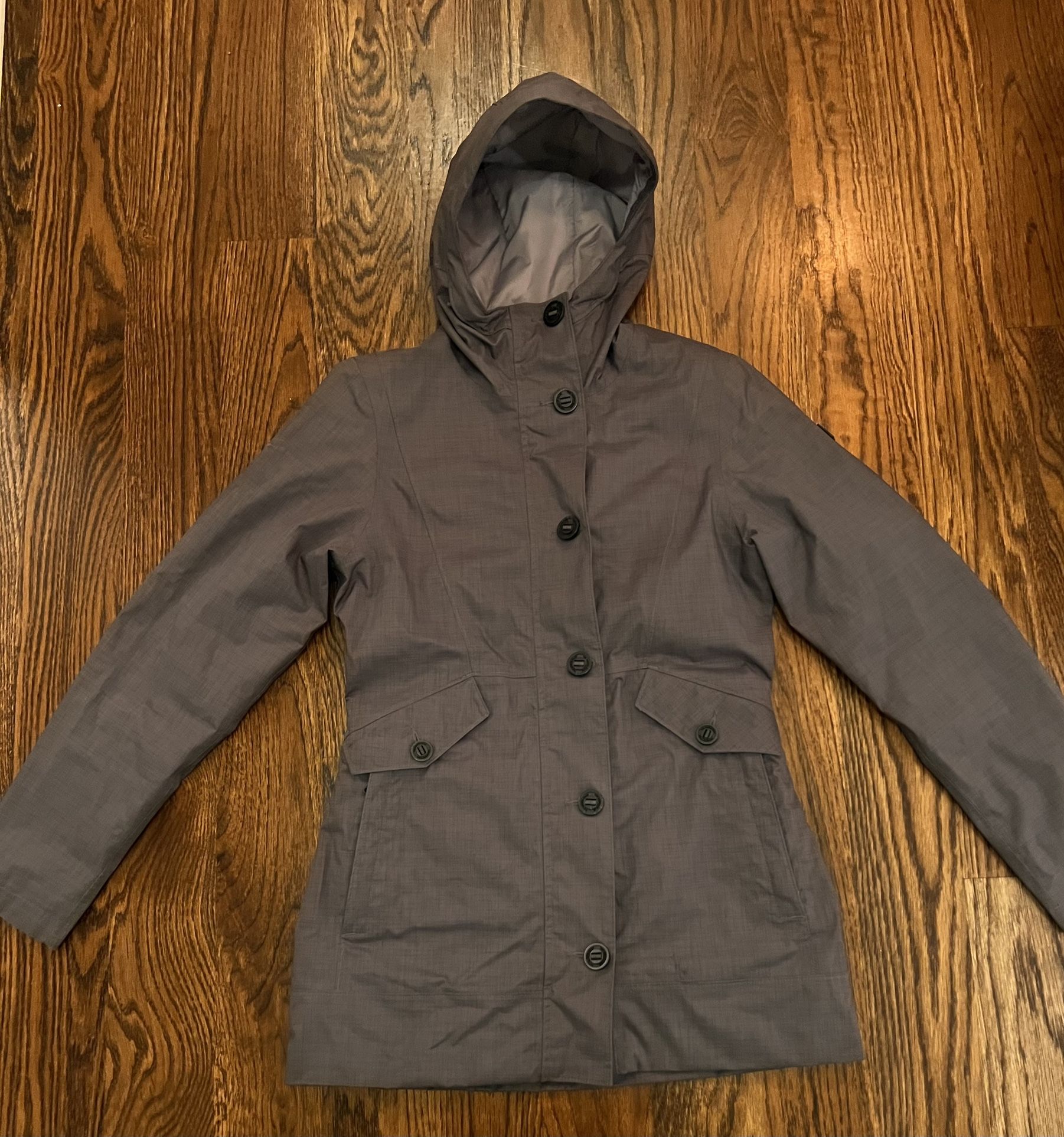 The North Face Woman’s 3-in-1 HyVent Triclimate Parka Raincoat W/ Removable Puffer Inner Lining Jacket Coat