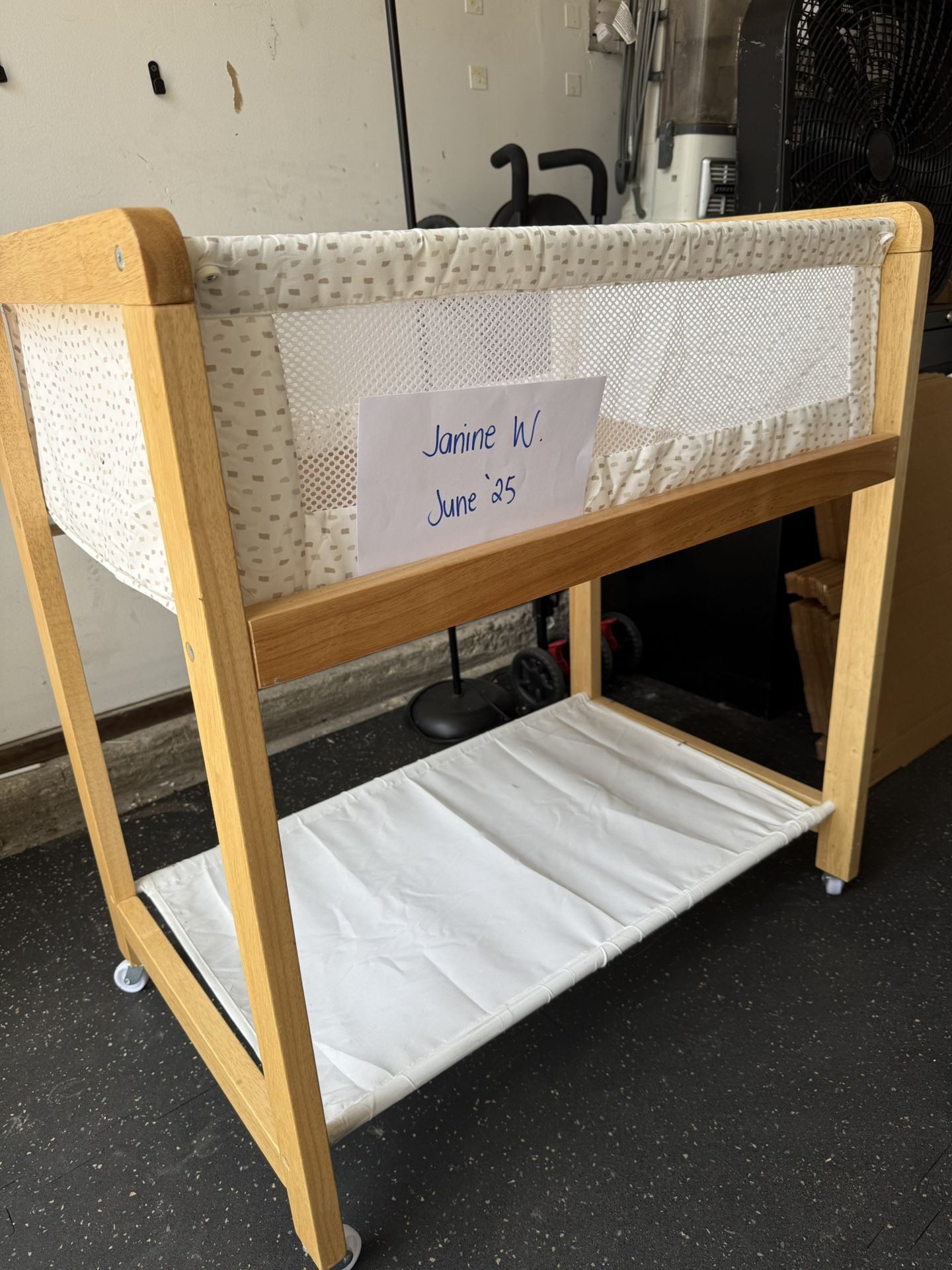 Bassinet (Wood)