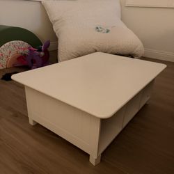 Kids Play Table 