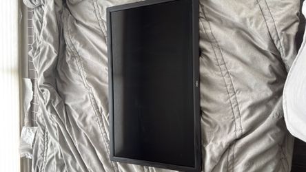 32 inch TV/gaming monitor