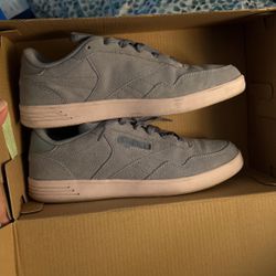 Woman Blue Suede Reebok Sneakers 