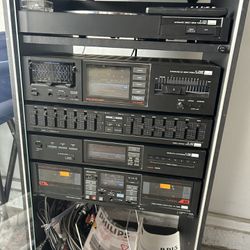 Vintage 1980’s Stereo System (Sansui)