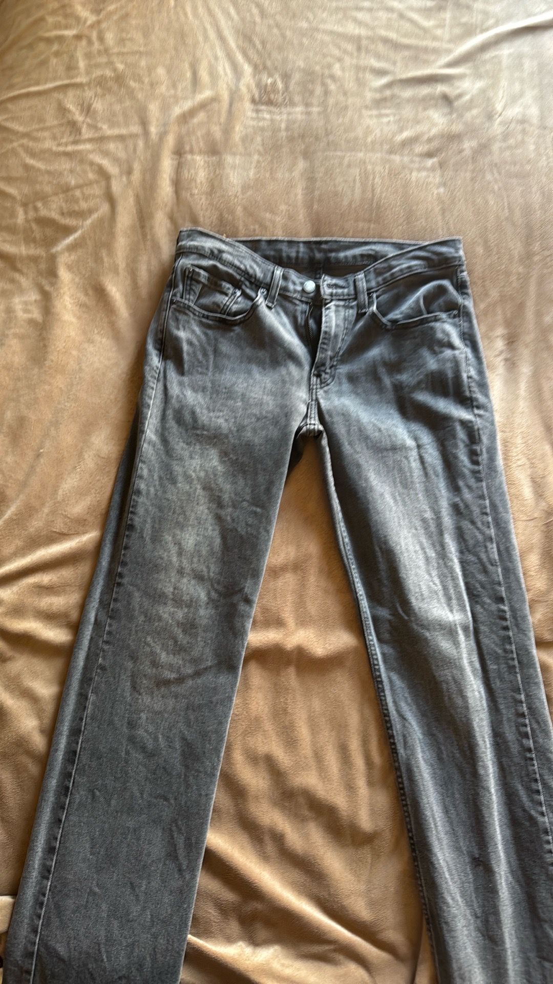 Levi’s 514 jeans