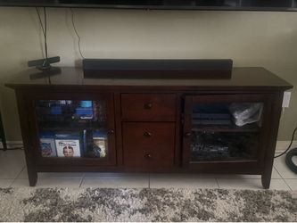 Tv console!
