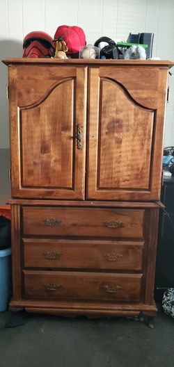 TV Cabinet And Dresser