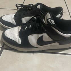 Nike Dunk Low Retro White Black Panda 