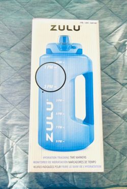 “Brand New” 2 Water Bottle Set