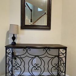 Beautiful Entryway Set – Console Table & Wall Mirror 